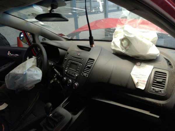  Kia CERATO 2016    EN DESARME