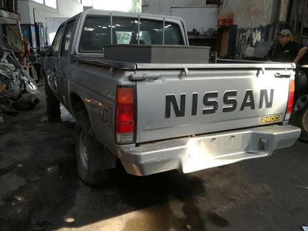  Nissan D21 2003    EN DESARME