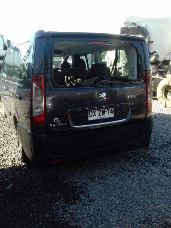 LLANTA Peugeot EXPERT 2012  USADA  EN DESARME