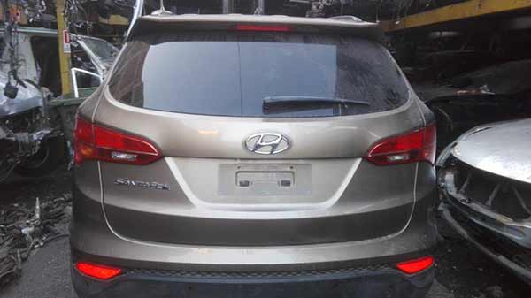  Hyundai SANTA FE 2015    EN DESARME