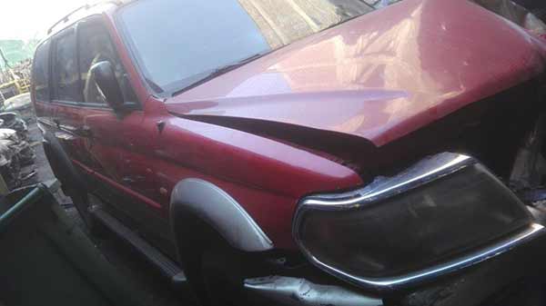  Mitsubishi MONTERO 2004    EN DESARME