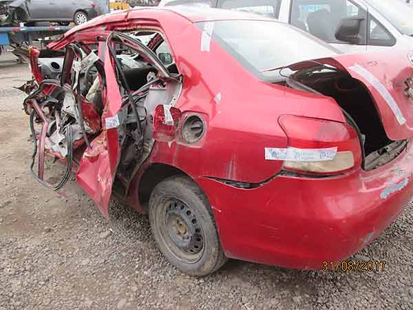  Toyota YARIS     EN DESARME