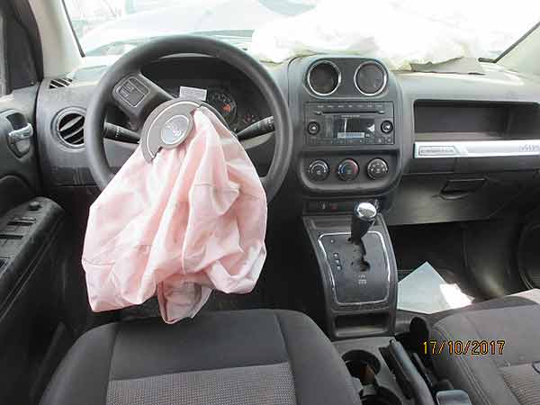  Jeep COMPASS 2015    EN DESARME