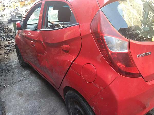  Hyundai EON 2013    EN DESARME