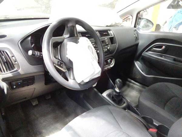  Kia Rio 2014    EN DESARME