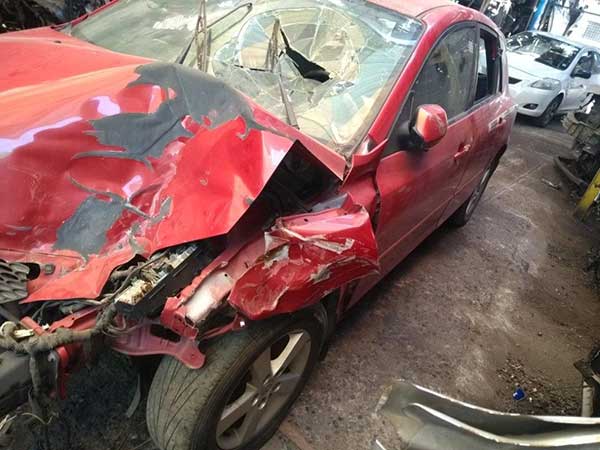 HOMOCINéTICA Mazda 3 2005  USADA  EN DESARME