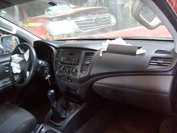 Mitsubishi L200 2016    EN DESARME