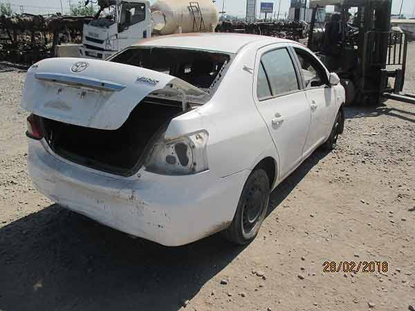  Toyota YARIS 2006    EN DESARME