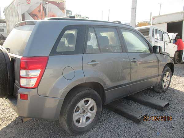  Suzuki GRAND NOMADE 2006    EN DESARME