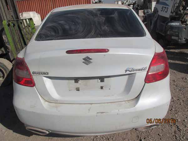  Suzuki KIZASHI 2013    EN DESARME