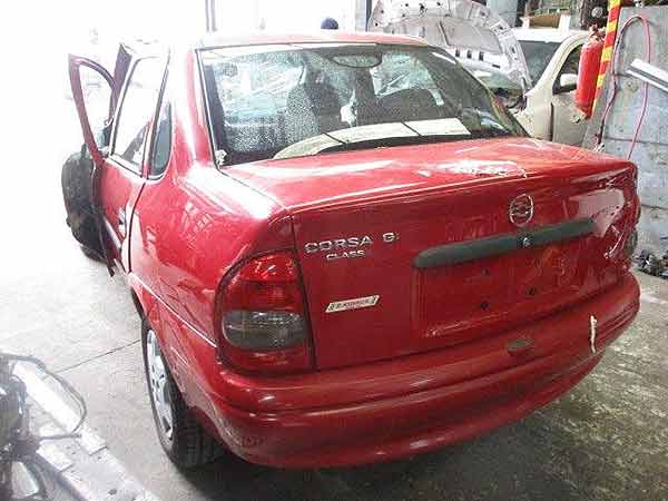  Chevrolet CORSA 2004    EN DESARME