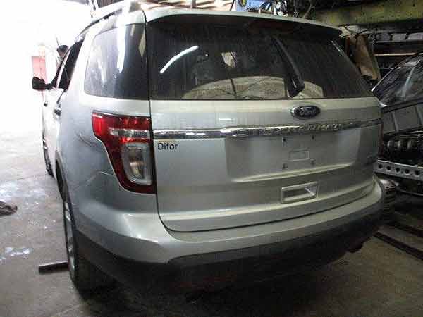 TANDEM Ford EXPLORER 2015  USADA  EN DESARME
