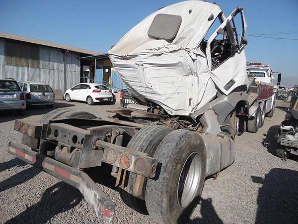 LLANTA Mercedes-Benz AXOR 2011  USADA  EN DESARME