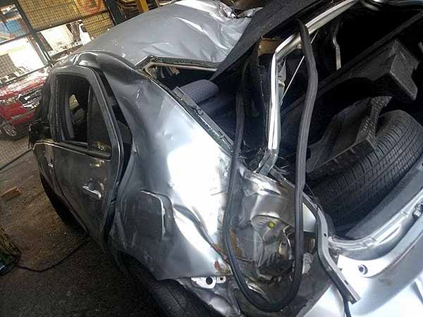  Toyota YARIS 2013    EN DESARME