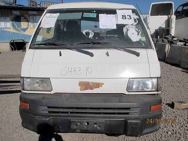 FOCO Mitsubishi L300 2014  USADO  EN DESARME