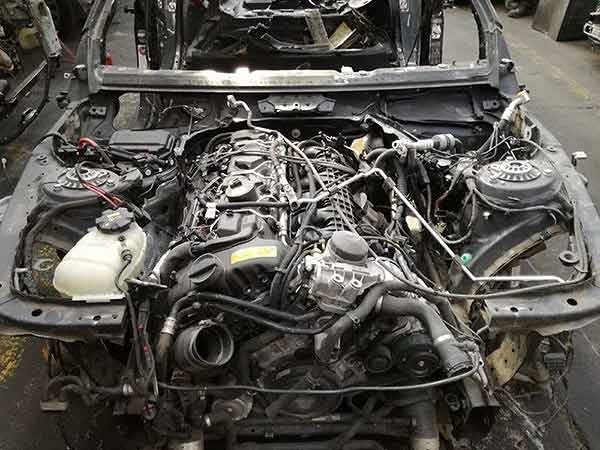 CREMALLERA DE DIRECCIóN BMW GRAN 2015  USADA  EN DESARME