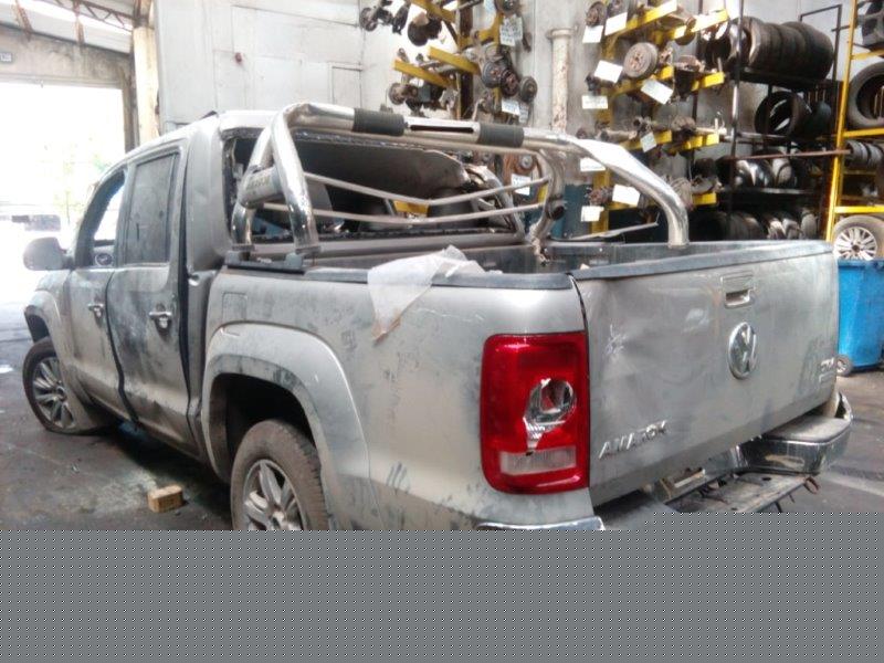 CARROCERíA PARA CAMIóN Volkswagen AMAROK 2015  USADA  EN DESARME