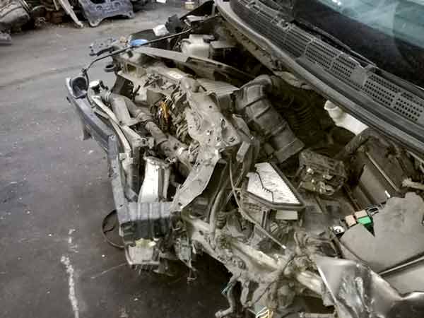  Kia CARENS 2017    EN DESARME