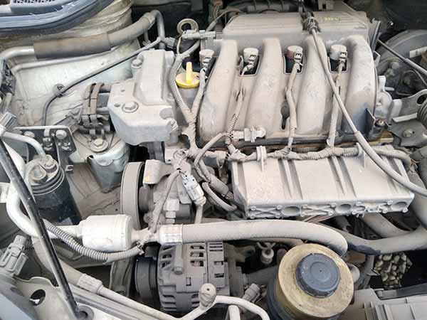  Renault SCENIC 2005    EN DESARME