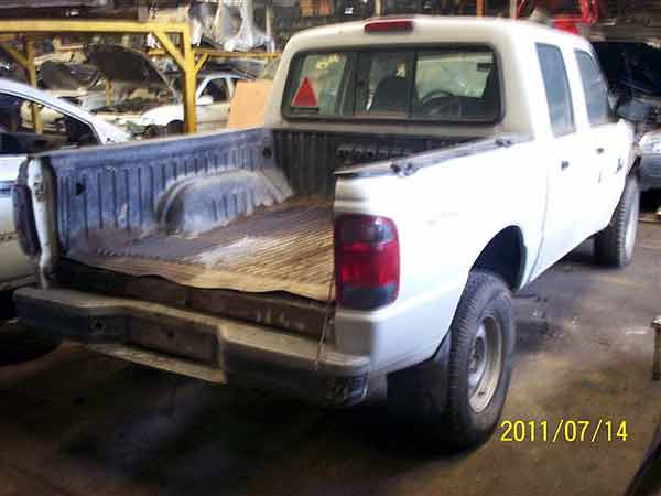  Ford XL 2005    EN DESARME