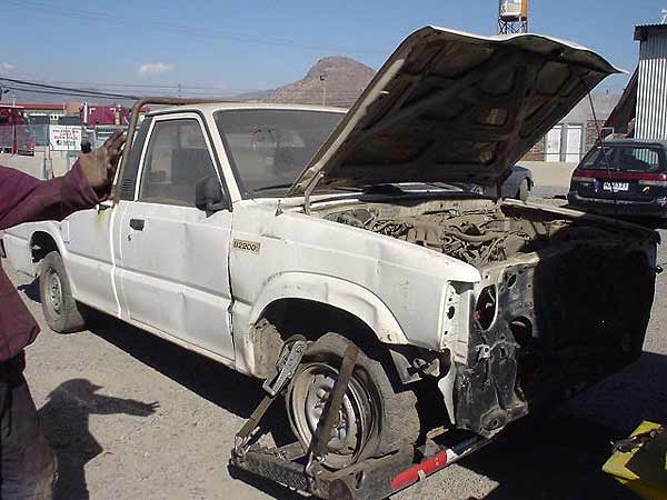  Mazda B2200 1997    EN DESARME