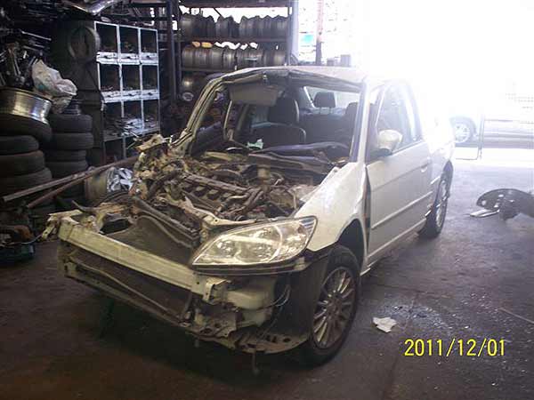 MUñON Honda CIVIC 2006  USADO  EN DESARME