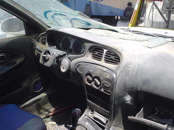  Hyundai ELANTRA 1996    EN DESARME
