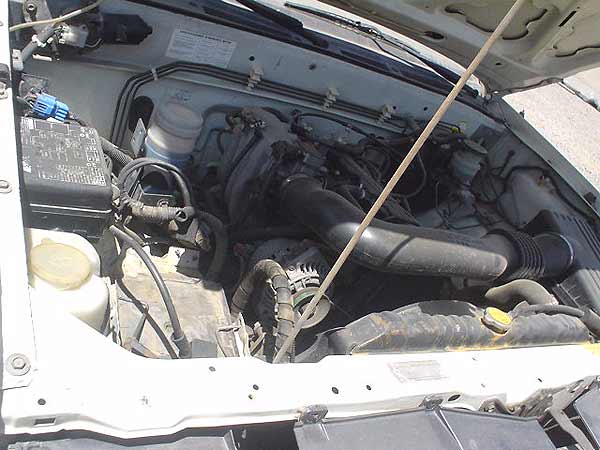  Chevrolet LUV 2000    EN DESARME