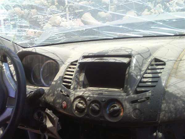  Mitsubishi L200 2010    EN DESARME