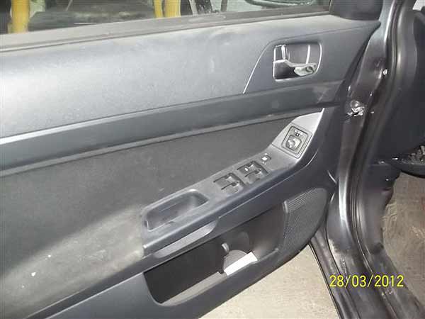  Mitsubishi LANCER 2011    EN DESARME