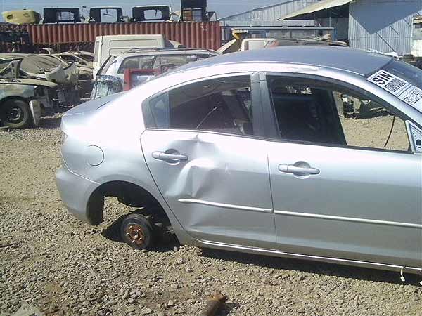  Mazda 3 2008    EN DESARME