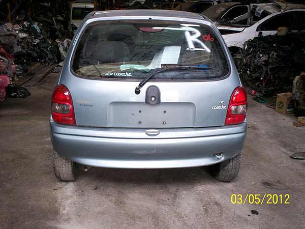  Chevrolet CORSA 2003    EN DESARME