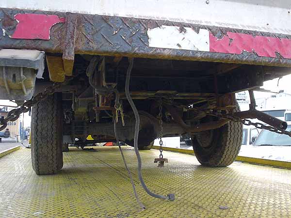  Chevrolet NKR 2002    EN DESARME