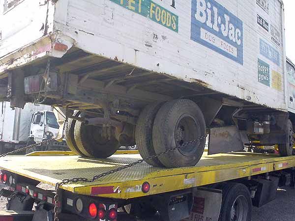  Hyundai MIGTHY 1998    EN DESARME