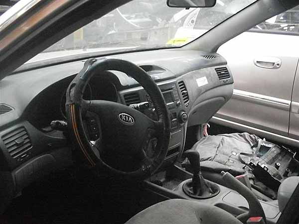  Kia Magentis 2009    EN DESARME