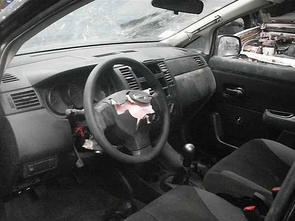  Nissan TIIDA 2011    EN DESARME