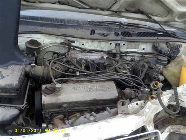 EJE Daihatsu APLAUSSE 1993  USADO  EN DESARME