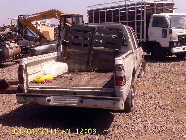  Chevrolet LUV 1999    EN DESARME