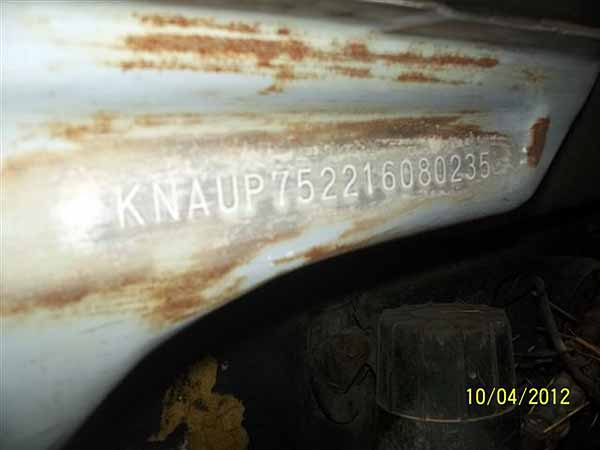  Kia CARNIVAL 2002    EN DESARME