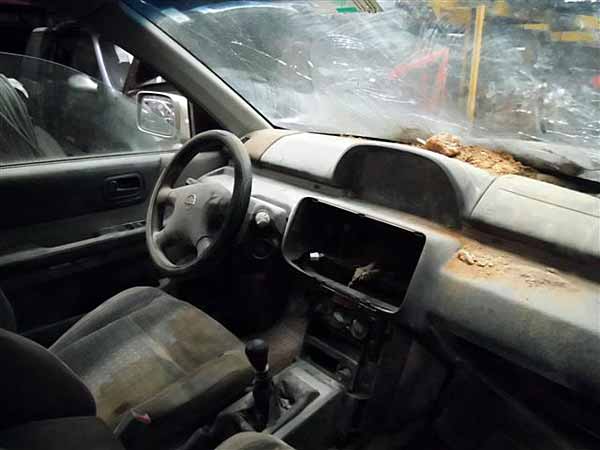  Nissan XTRAIL 2004    EN DESARME