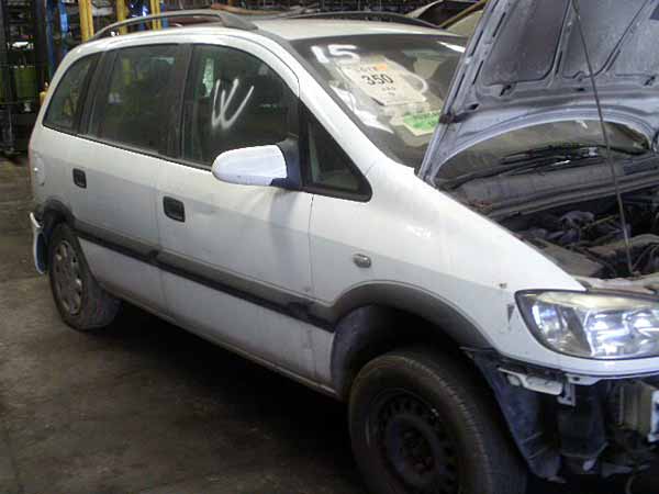  Chevrolet ZAFIRA 2004    EN DESARME