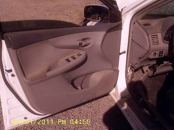  Toyota COROLLA 2009    EN DESARME