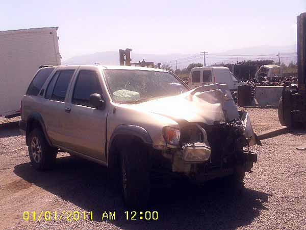 VIDRIO Nissan PATHFINDER 2000  USADO  EN DESARME