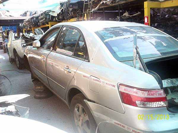  Hyundai SONATA 2009    EN DESARME