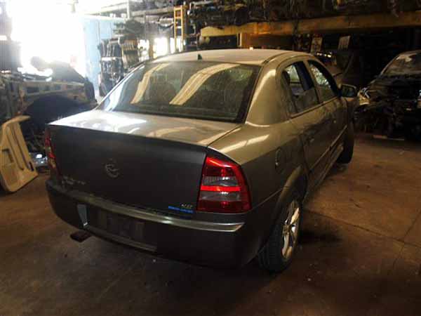  Chevrolet ASTRA 2004    EN DESARME