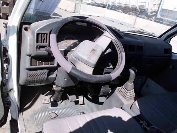 MAZA Mitsubishi L300 2010  USADO  EN DESARME