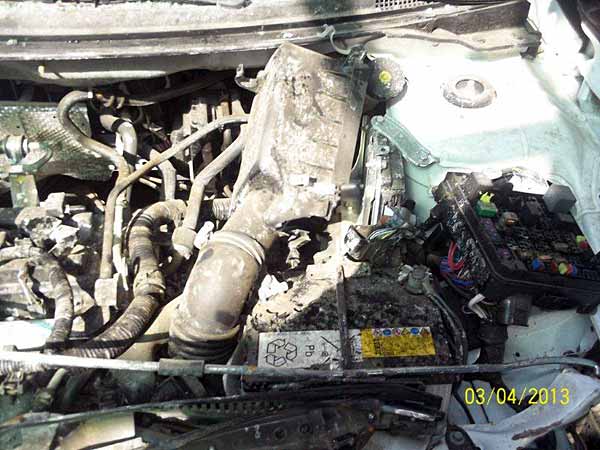 PUENTE DE APOYO Mitsubishi OUTLANDER 2013  USADO  EN DESARME