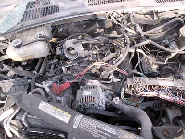 TAPA MALETA Jeep CHEROKEE 2003  USADO  EN DESARME