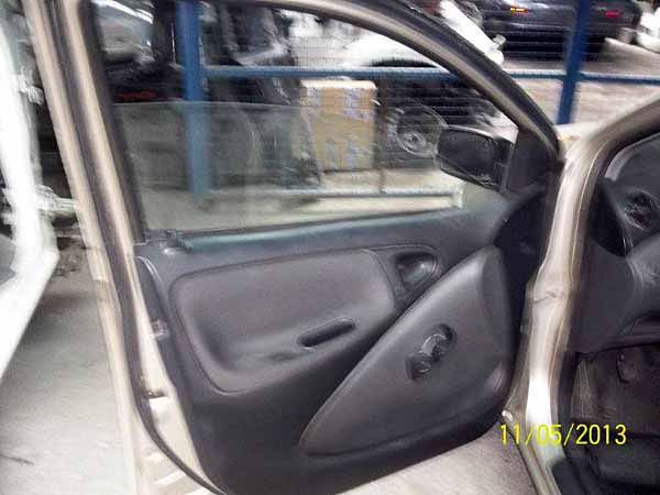  Toyota YARIS 2004    EN DESARME
