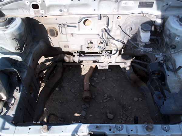  Hyundai ACCENT 2003    EN DESARME